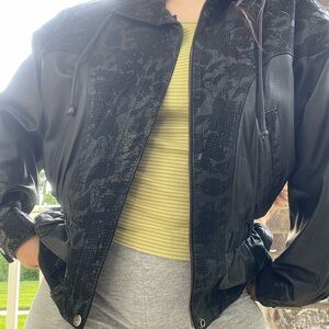 80s Feminine Leather Jacket